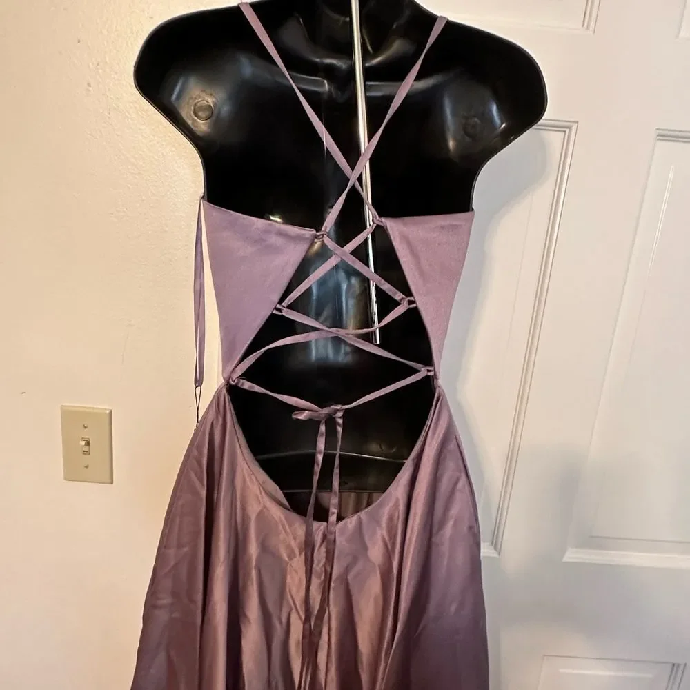 La Femme Lavender/Gray Spaghetti Strap V Neck Dress Size 4 NWT - Picture 8 of 14
